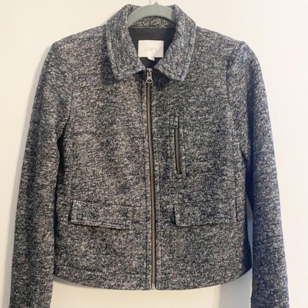 LOFT • Wool Blend Cropped Full Zip Blazer in Heather Black • Size XS